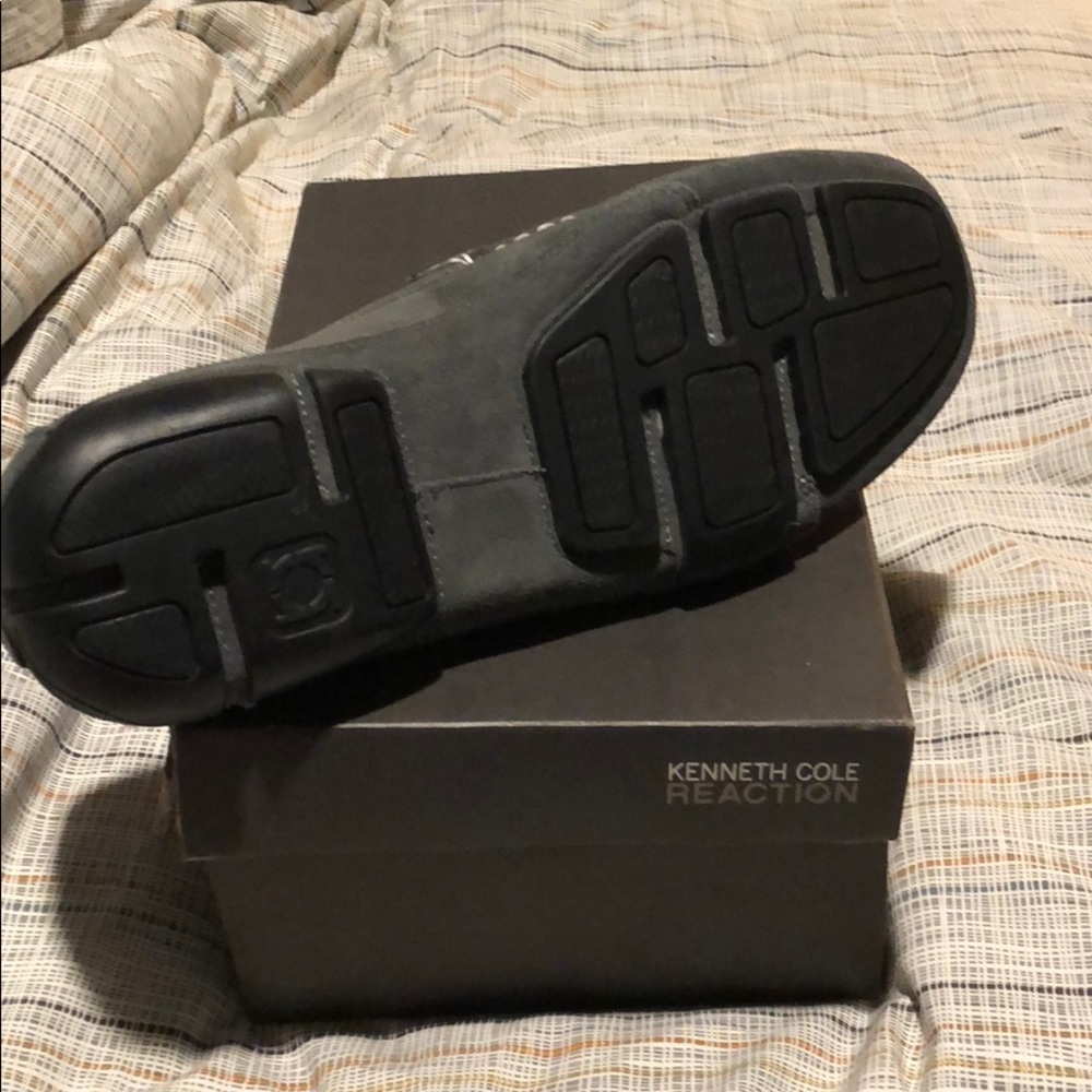 Shoes - Picture 4 of 4